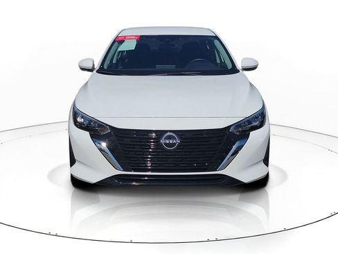 Certified 2025 Nissan Sentra S w/ Trunk Package image 2