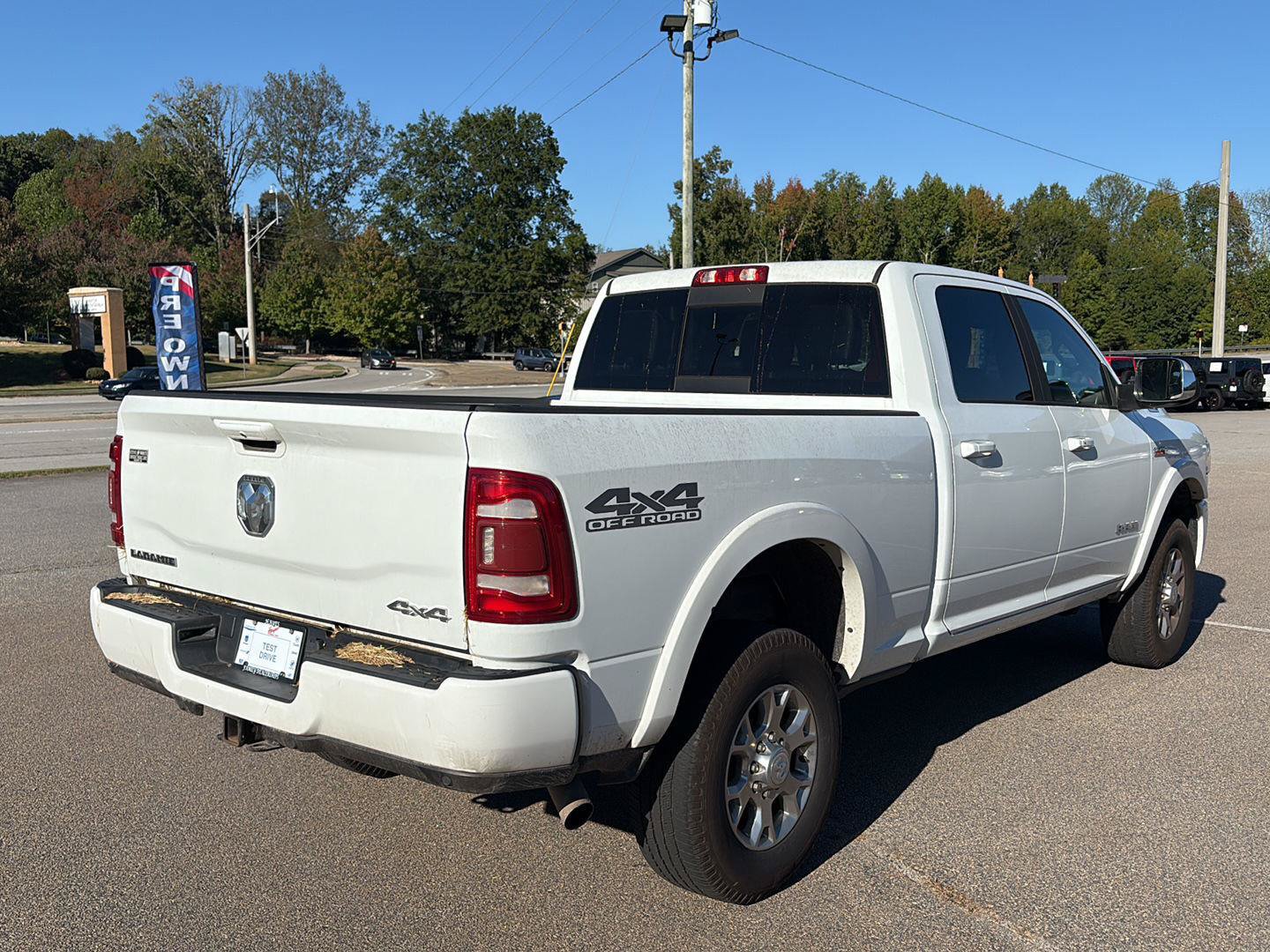 Used 2022 RAM 2500 Laramie AWD/4WD image 3