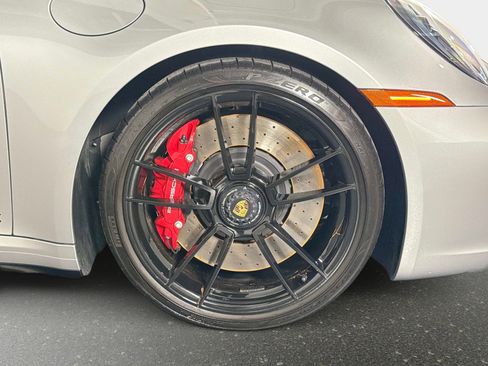 Used 2024 Porsche 911 Carrera 4 GTS image 21