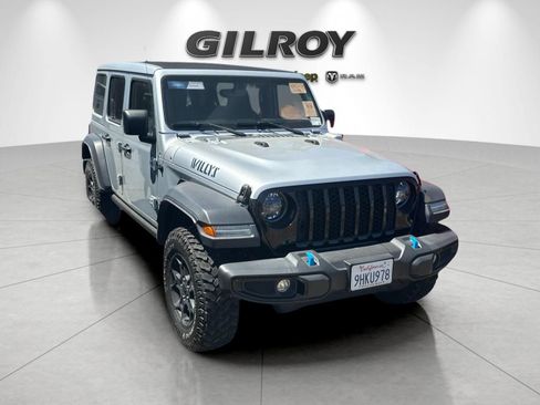 Used 2023 Jeep Wrangler Unlimited w/ Sun & Screen Package AWD/4WD image 2