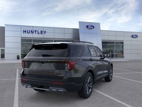 Certified 2026 Ford Explorer Active w/ Active Comfort Package AWD/4WD image 8