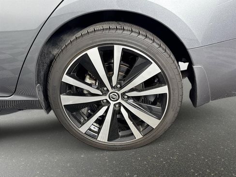 Used 2020 Nissan Altima 2.5 SR image 29