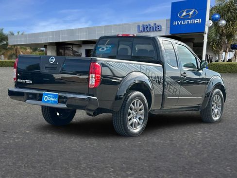Used 2012 Nissan Frontier SV w/ Sport Appearance Pkg RWD image 3