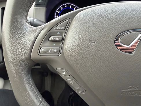 Used 2015 INFINITI Q40 w/ Navigation Package image 26