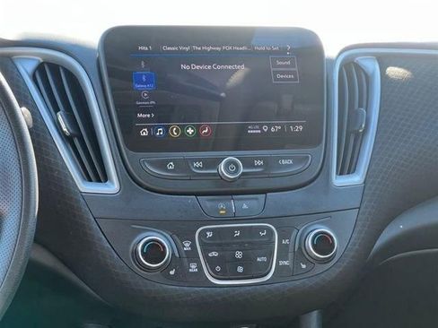 Used 2023 Chevrolet Malibu LT image 18