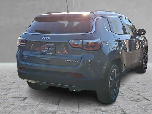 Used 2021 Jeep Compass Limited w/ Elite Exterior Group AWD/4WD image 4