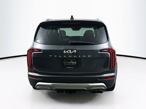 Used 2022 Kia Telluride EX w/ EX Premium Package image 7