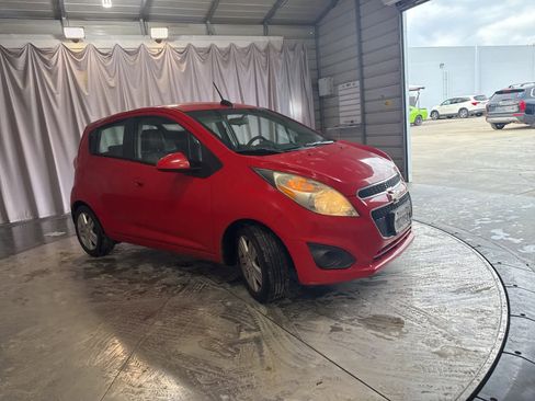 Used 2015 Chevrolet Spark LT image 3