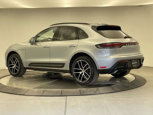 Used 2022 Porsche Macan image 3