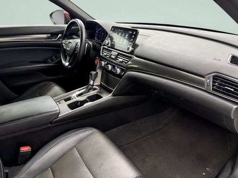 Used 2018 Honda Accord Sport image 22