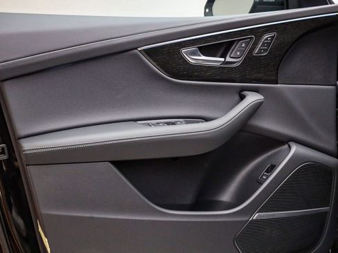 New 2026 Audi Q8 Prestige image 22