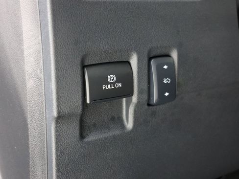Used 2026 Ford F350 Lariat AWD/4WD image 25