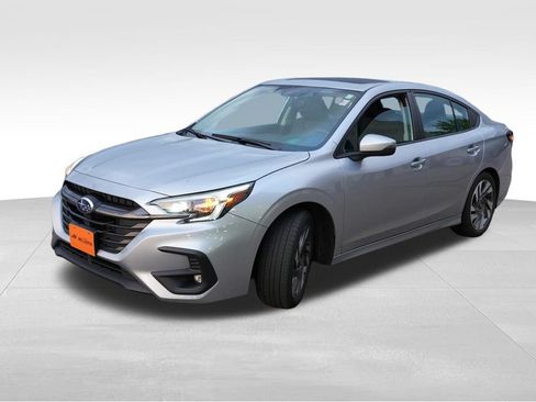 Used 2024 Subaru Legacy Limited AWD/4WD image 11