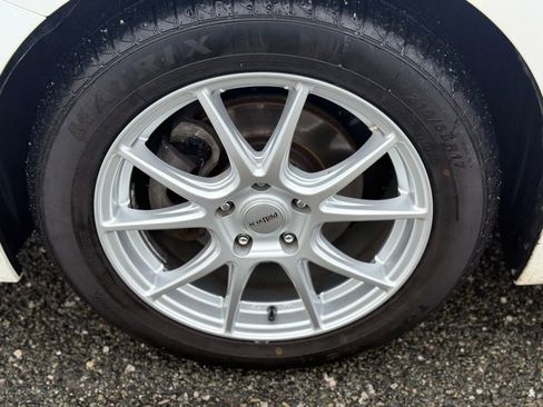 Used 2015 Lexus ES 350 image 23