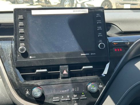 Used 2024 Toyota Camry XSE FWD image 18