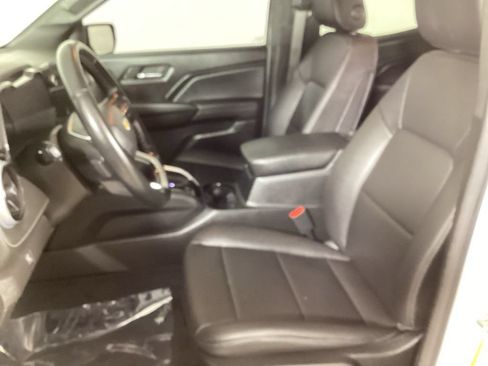 Used 2023 Chevrolet Colorado LT w/ LT Convenience Package III AWD/4WD image 11