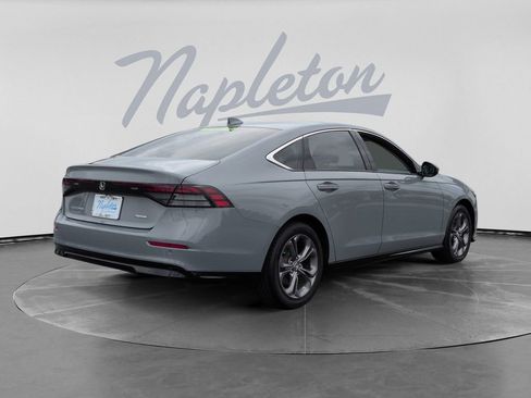 Used 2023 Honda Accord EX-L image 8