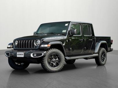 New 2025 Jeep Gladiator Sport