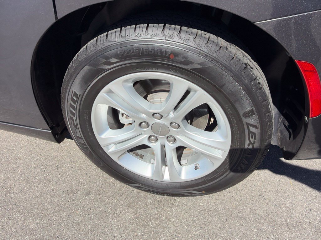 Used 2023 Dodge Charger SXT RWD image 9