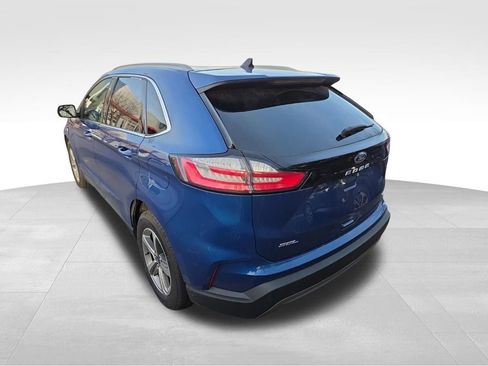 Used 2022 Ford Edge SEL w/ Convenience Package AWD/4WD image 11