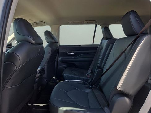 New 2026 Toyota Grand Highlander AWD image 14