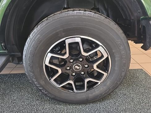 Used 2023 Ford Bronco Outer Banks AWD/4WD image 44