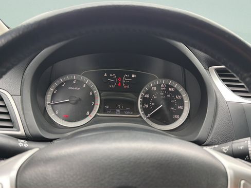 Used 2015 Nissan Sentra SV FWD image 15