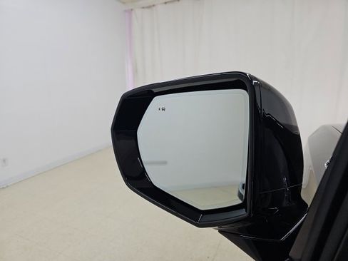 Used 2023 Chevrolet Tahoe High Country image 33