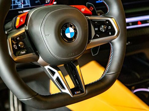New 2026 BMW M5 Touring AWD/4WD image 8