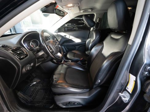 Used 2020 Jeep Compass Latitude image 9