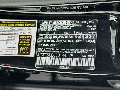 Certified 2025 Mercedes-Benz GLS 450 4MATIC image 36