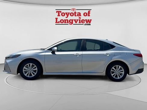 Used 2025 Toyota Camry LE FWD image 2