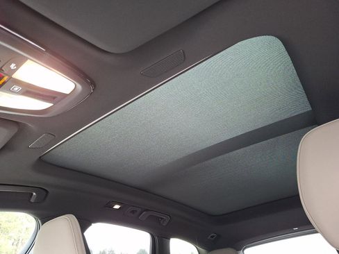 New 2026 Volvo XC60 B5 Plus w/ Climate Package image 10