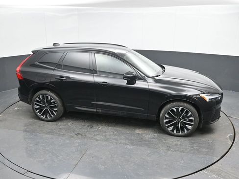 New 2026 Volvo XC60 B5 Ultra w/ Protection Package Premier image 30