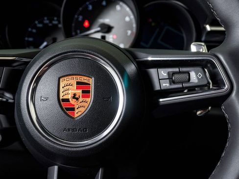 New 2026 Porsche Macan S image 19