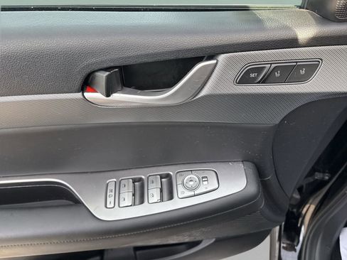 Used 2023 Hyundai Palisade SEL w/ Cargo Package image 16