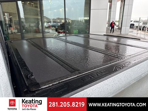 Used 2024 GMC Sierra 1500 AT4X w/ AT4X AEV Edition image 11