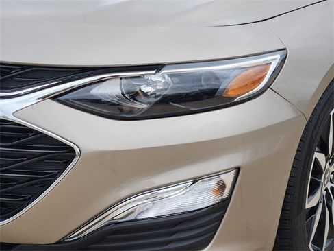 Used 2024 Chevrolet Malibu RS FWD image 15