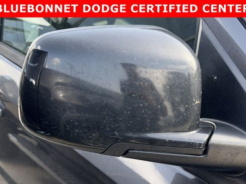 Used 2018 Dodge Journey SXT w/ Blacktop Package FWD image 16