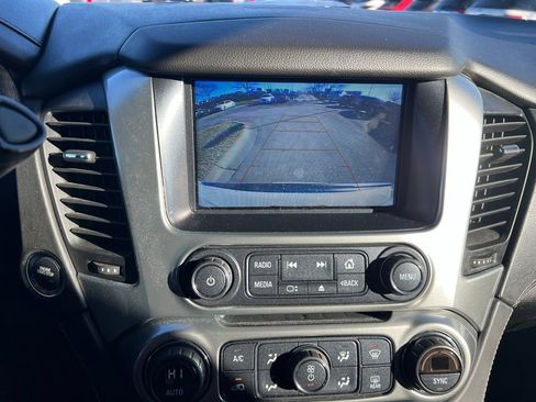 Used 2019 Chevrolet Tahoe Premier w/ Premier Plus Edition image 40