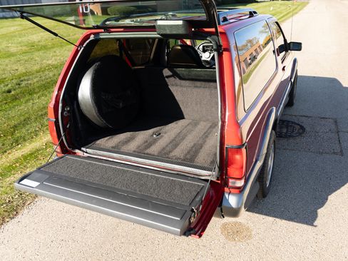 Used 1993 GMC Jimmy SLT image 46