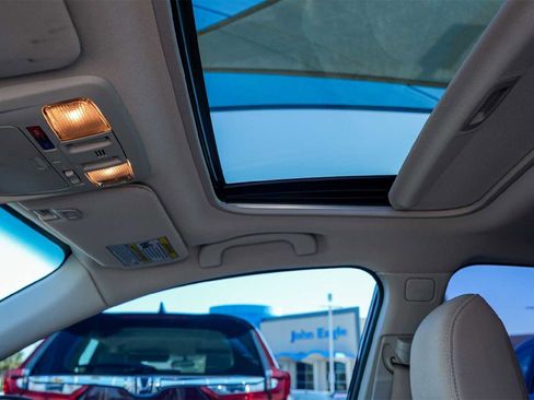 Used 2018 Subaru Legacy 2.5i Premium w/ Moonroof Package image 23