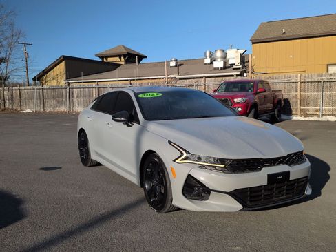 Certified 2022 Kia K5 GT-Line image 3