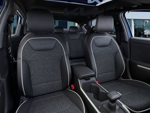 New 2025 Kia K4 GT-Line w/ GT-Line Sunroof Package image 15
