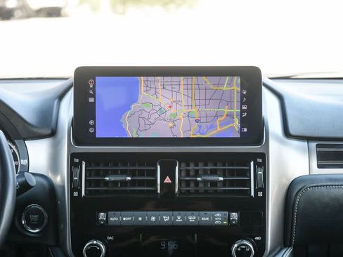 Used 2023 Lexus GX 460 Premium w/ Premium Package AWD/4WD image 13