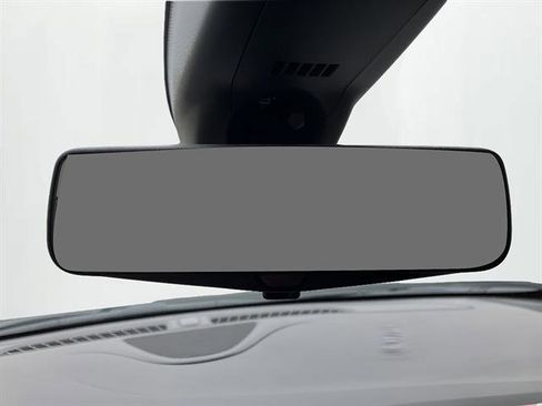 Used 2020 Buick Enclave Avenir w/ Avenir Technology Package AWD/4WD image 18