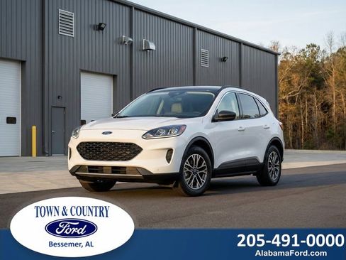 Used 2022 Ford Escape SE w/ Convenience Package image 1