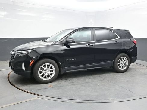 Used 2023 Chevrolet Equinox LT AWD/4WD image 3