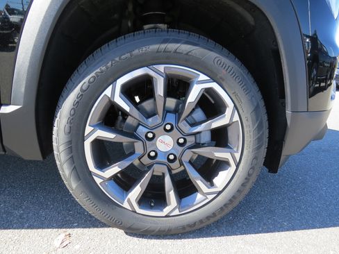 New 2026 GMC Terrain Elevation w/ Elevation Premium Package image 10