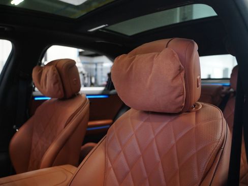 Certified 2023 Mercedes-Benz S 580 4MATIC Sedan image 13